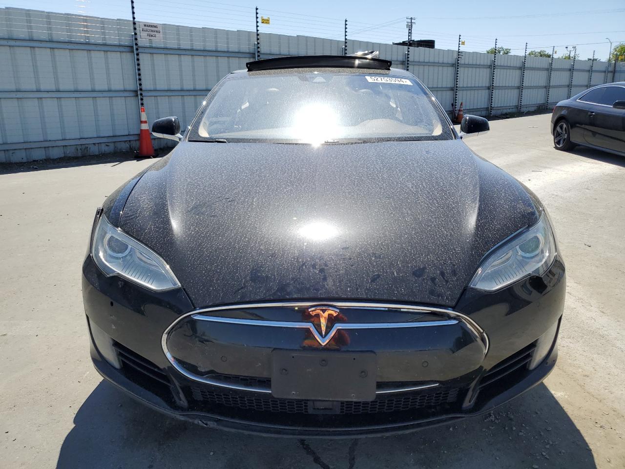 2015 TESLA MODEL S P8 - Image 5
