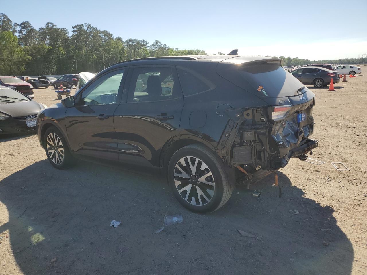 2020 FORD ESCAPE SE - Фото 2