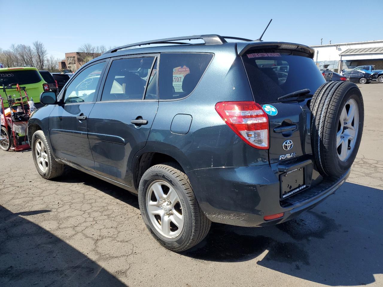 2011 TOYOTA RAV4 - Image 2
