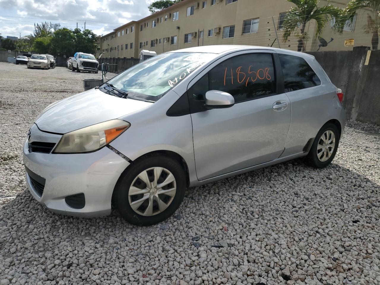 2013 TOYOTA YARIS