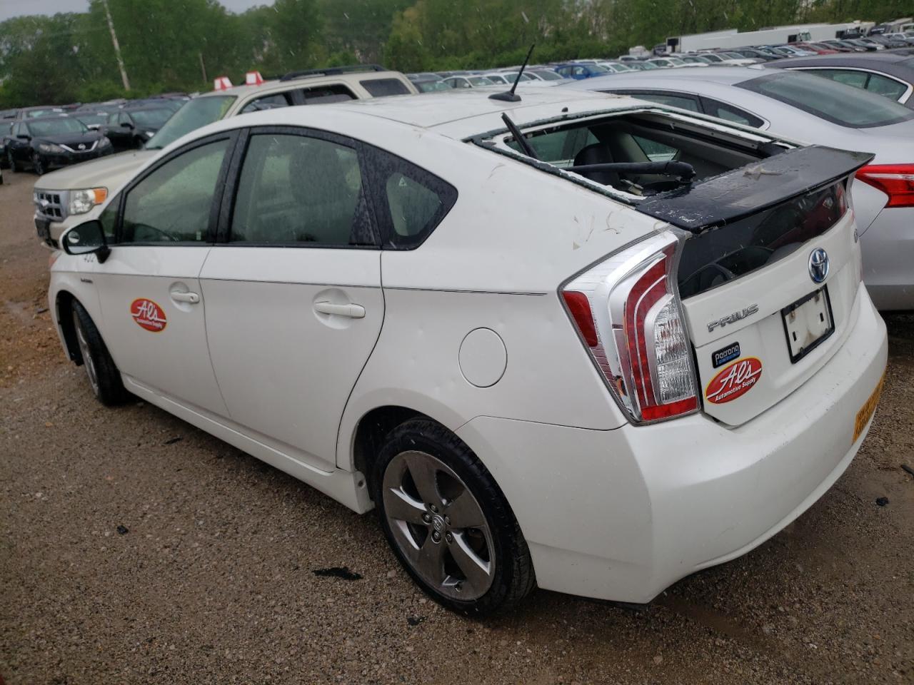 2013 TOYOTA PRIUS - Image 2