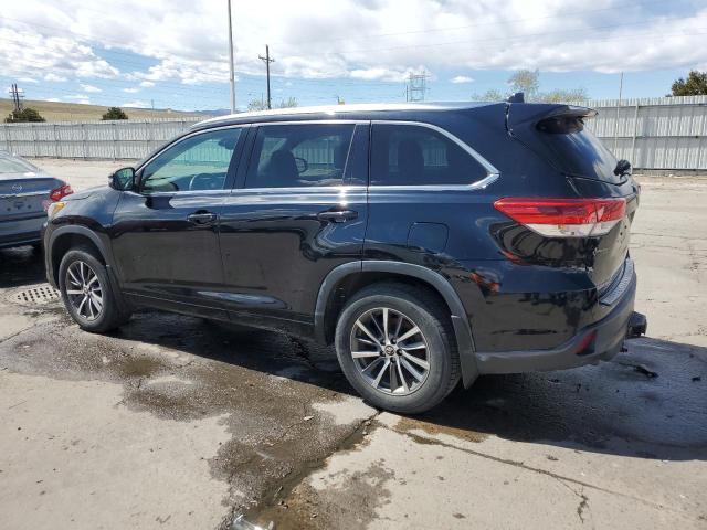 2018 Toyota Highlander Se - Фото 2