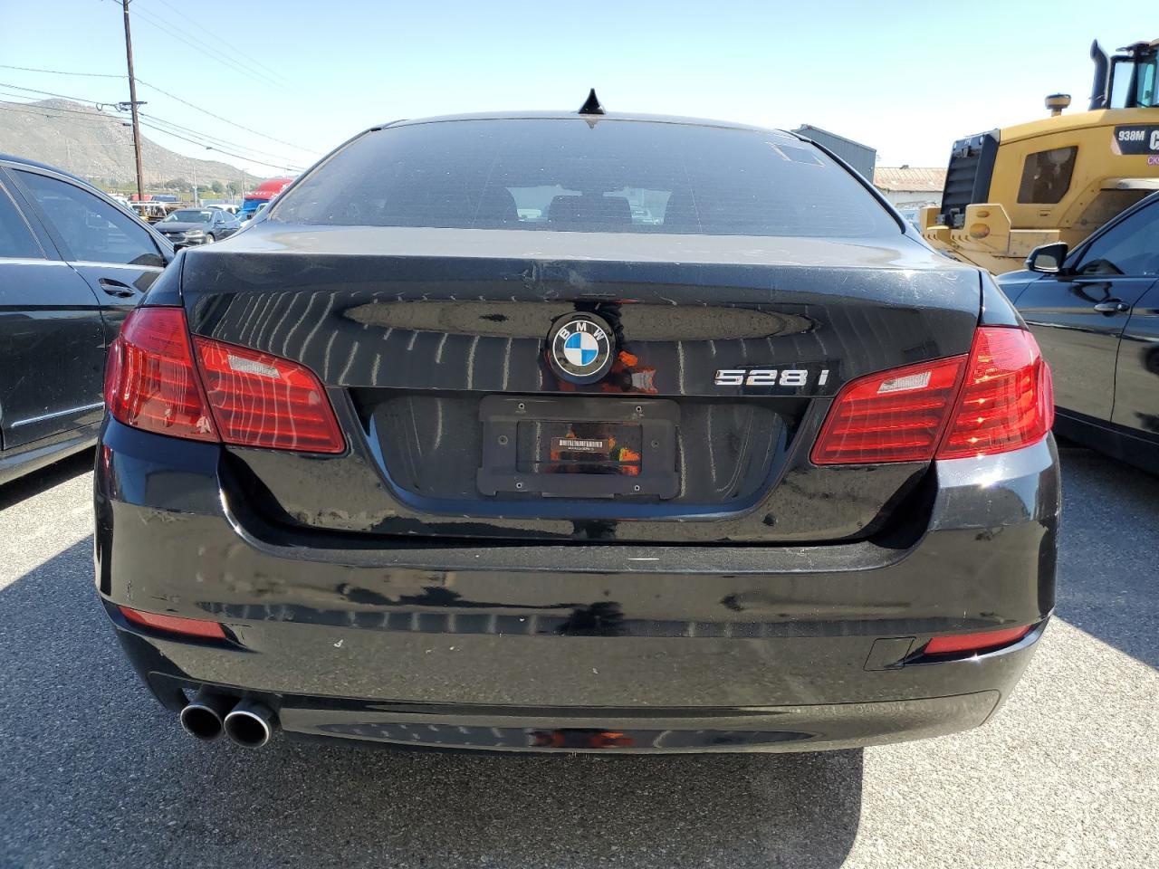 2016 BMW 528 I - Фото 6