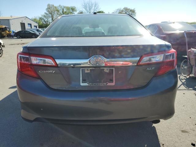 2014 Toyota Camry L - Фото 6