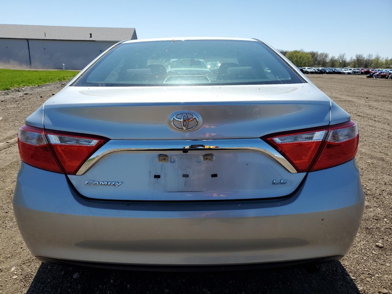 2017 TOYOTA CAMRY LE - Фото 6