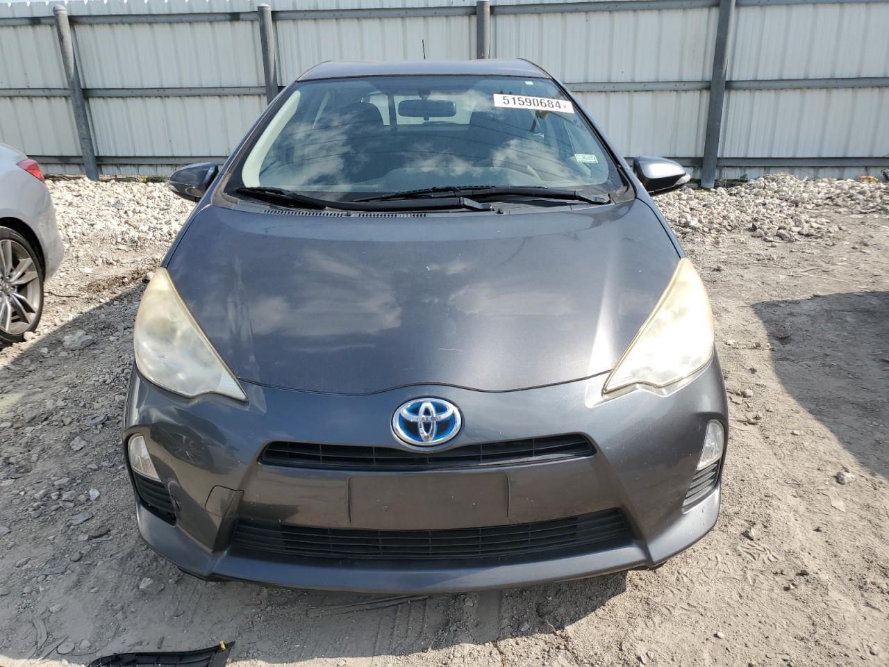 2013 TOYOTA PRIUS C - Image 5