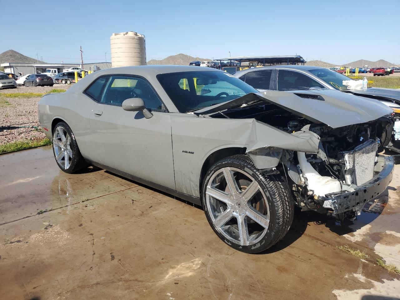 2017 DODGE CHALLENGER - Image 4