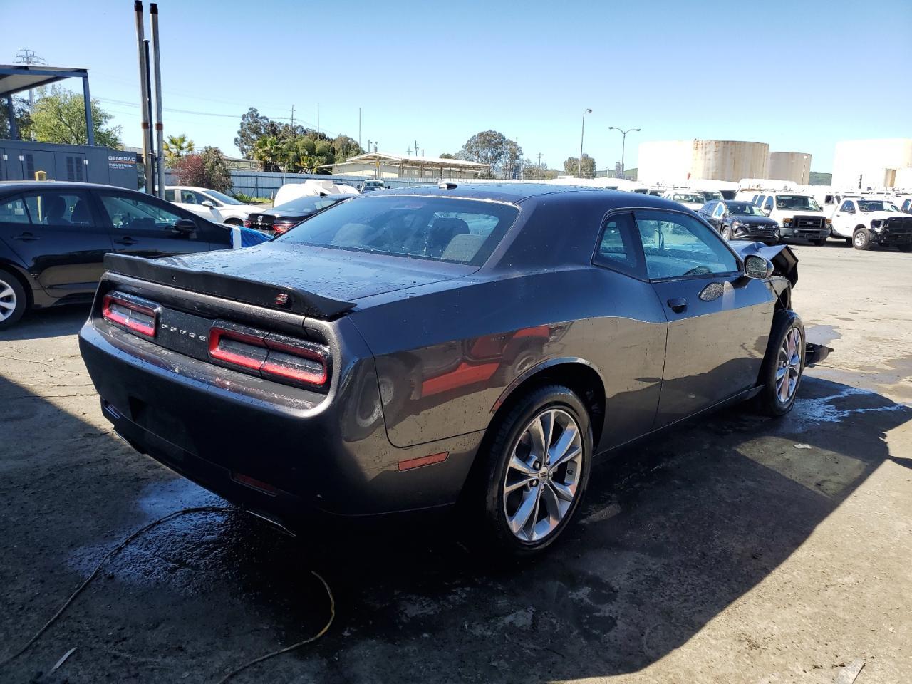 2023 DODGE CHALLENGER - Фото 3