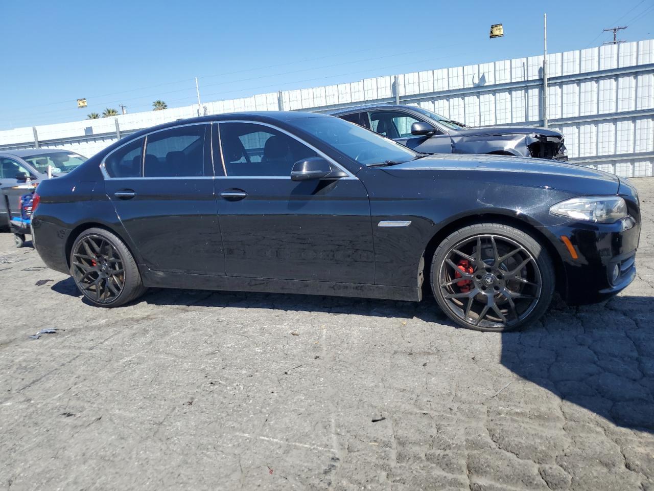 2016 BMW 528 I - Фото 4