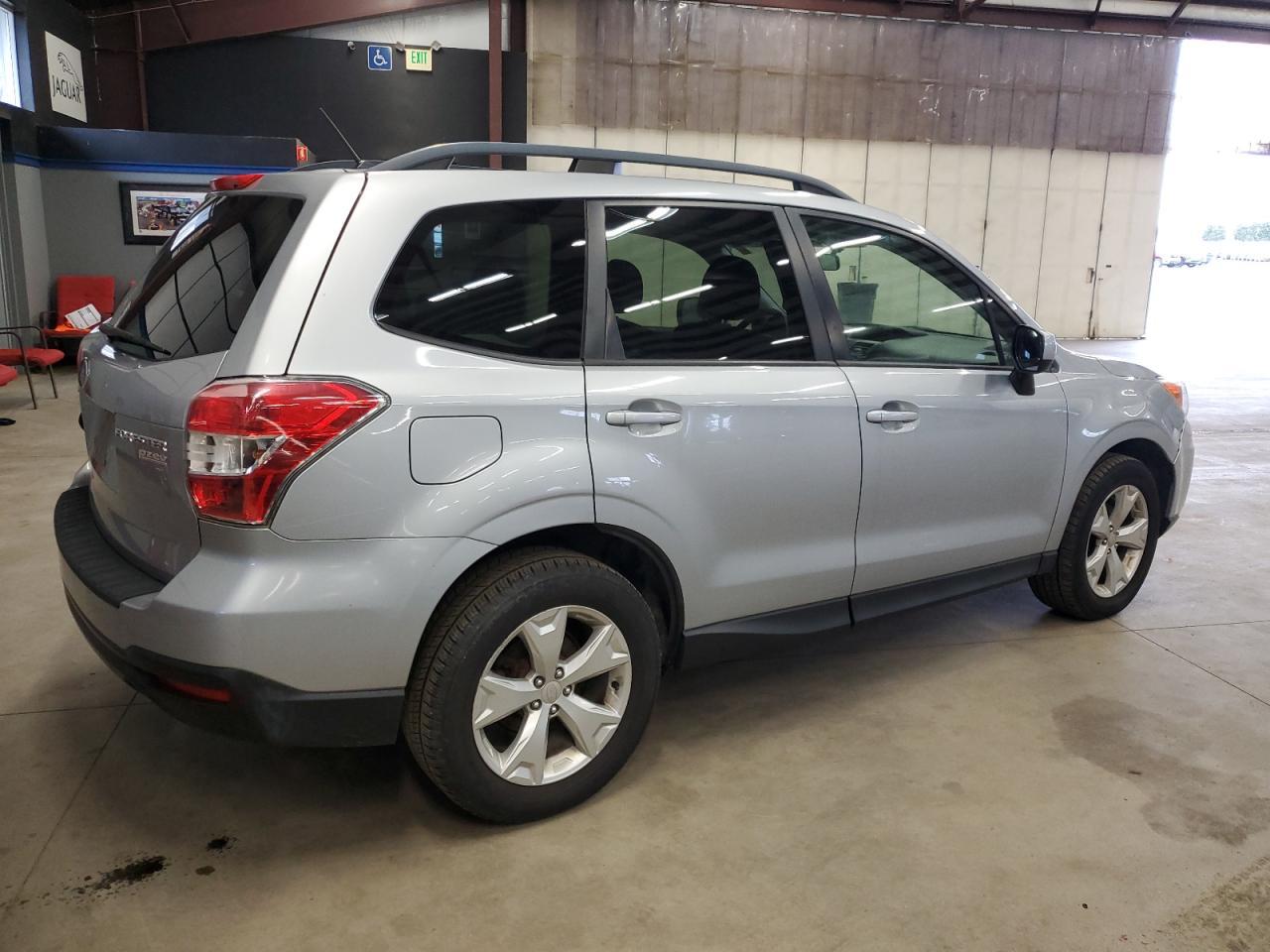 2015 SUBARU FORESTER 2 - Фото 3