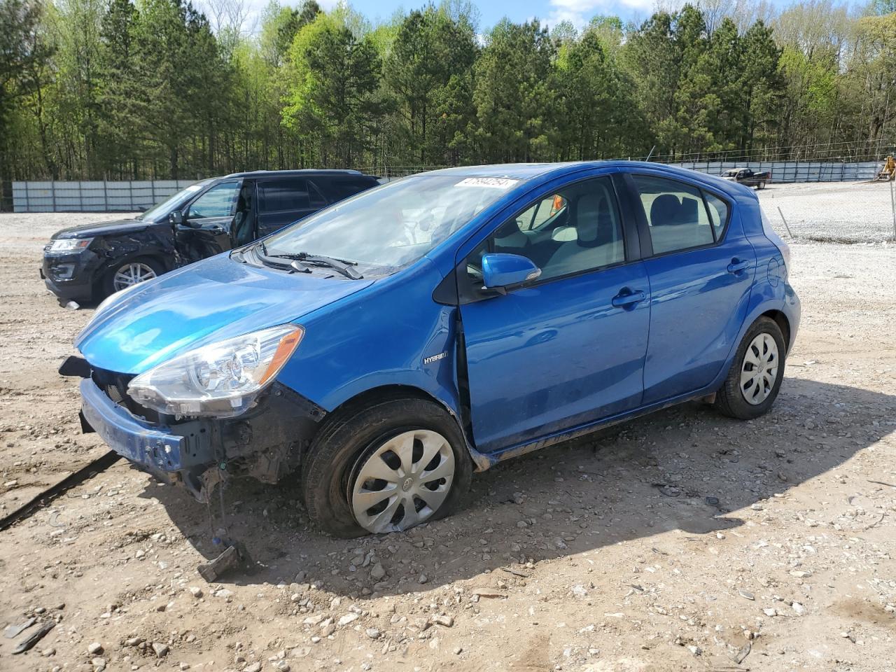 2014 TOYOTA PRIUS C car image