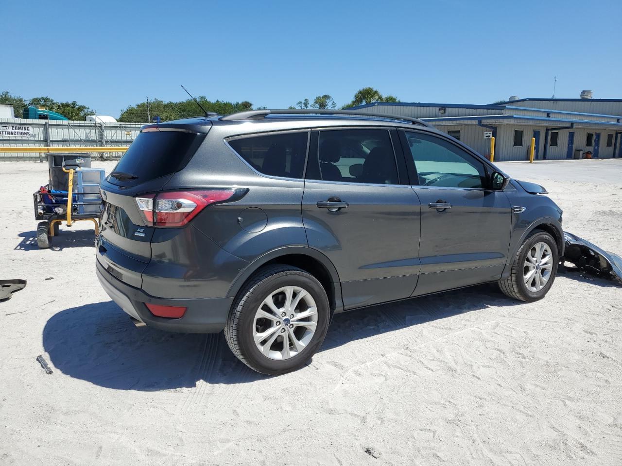2017 FORD ESCAPE SE - Фото 3