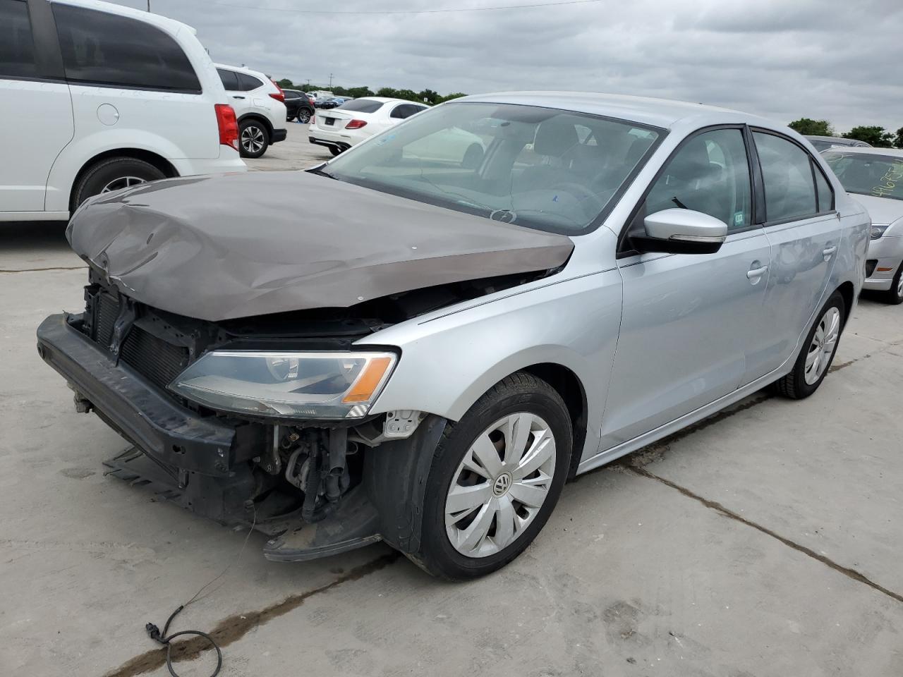 2014 VOLKSWAGEN JETTA SE