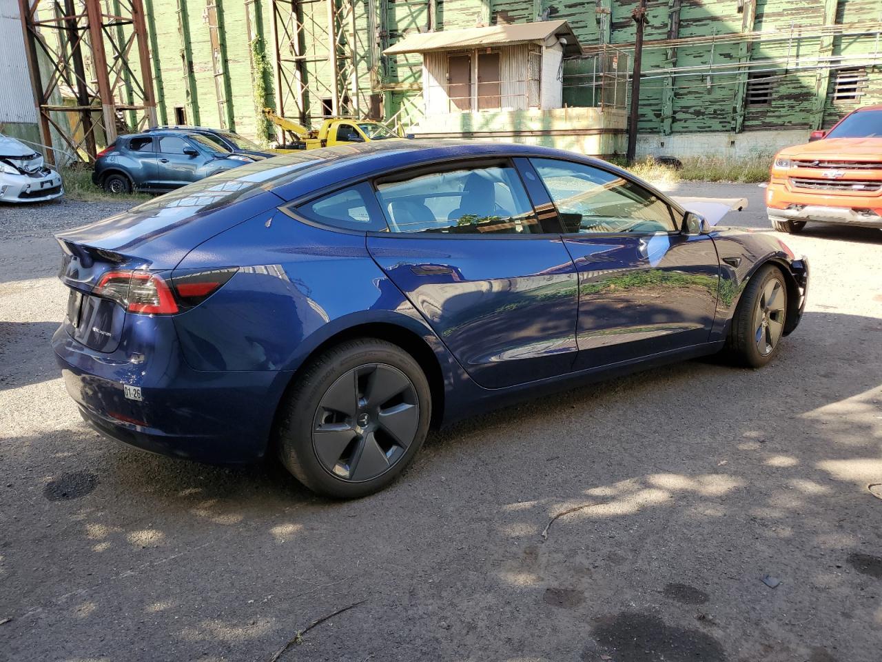 2023 TESLA MODEL 3 - Фото 3