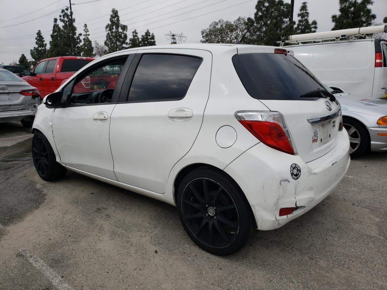 2012 TOYOTA YARIS - Image 2