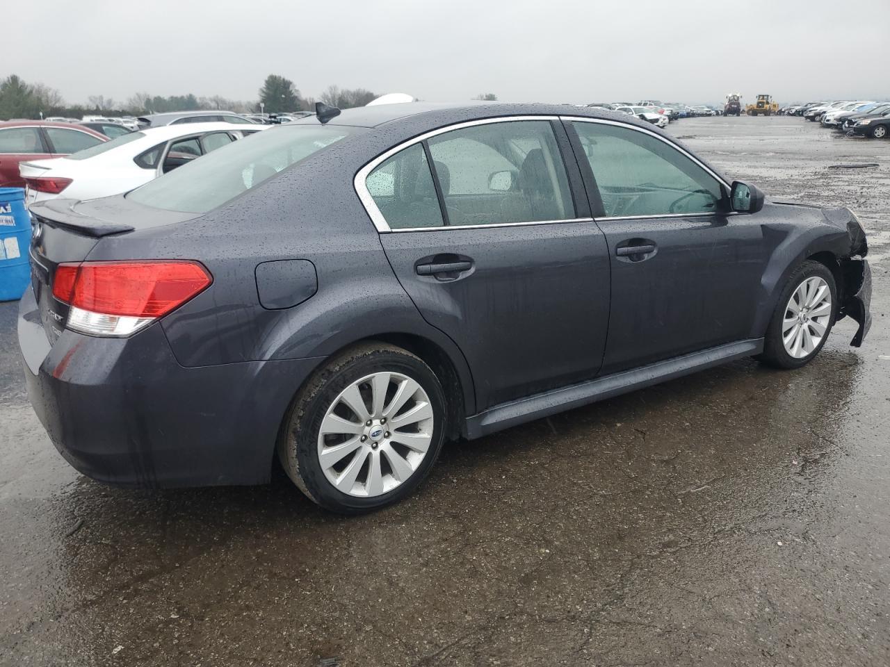 2011 SUBARU LEGACY 2.5 - Image 3