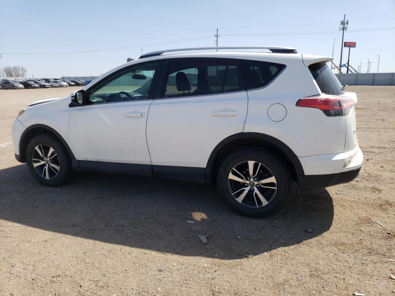 2016 TOYOTA RAV4 XLE - Image 2