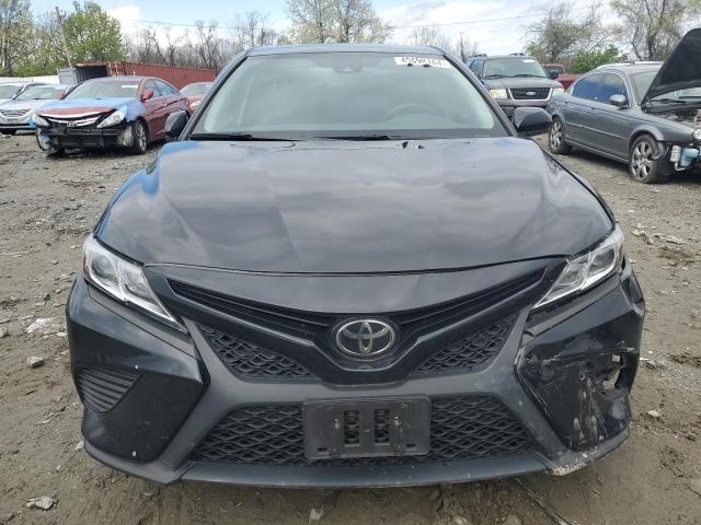 2020 Toyota Camry Se - Фото 5