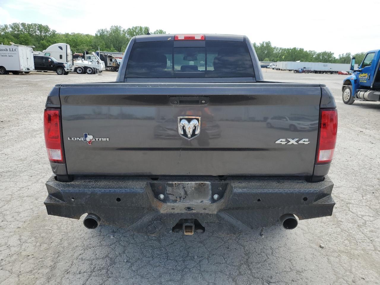 2015 RAM 1500 SLT - Image 6