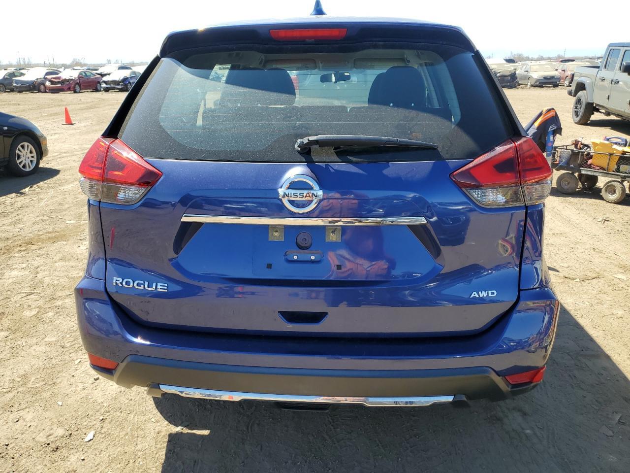 2017 NISSAN ROGUE S - Image 6