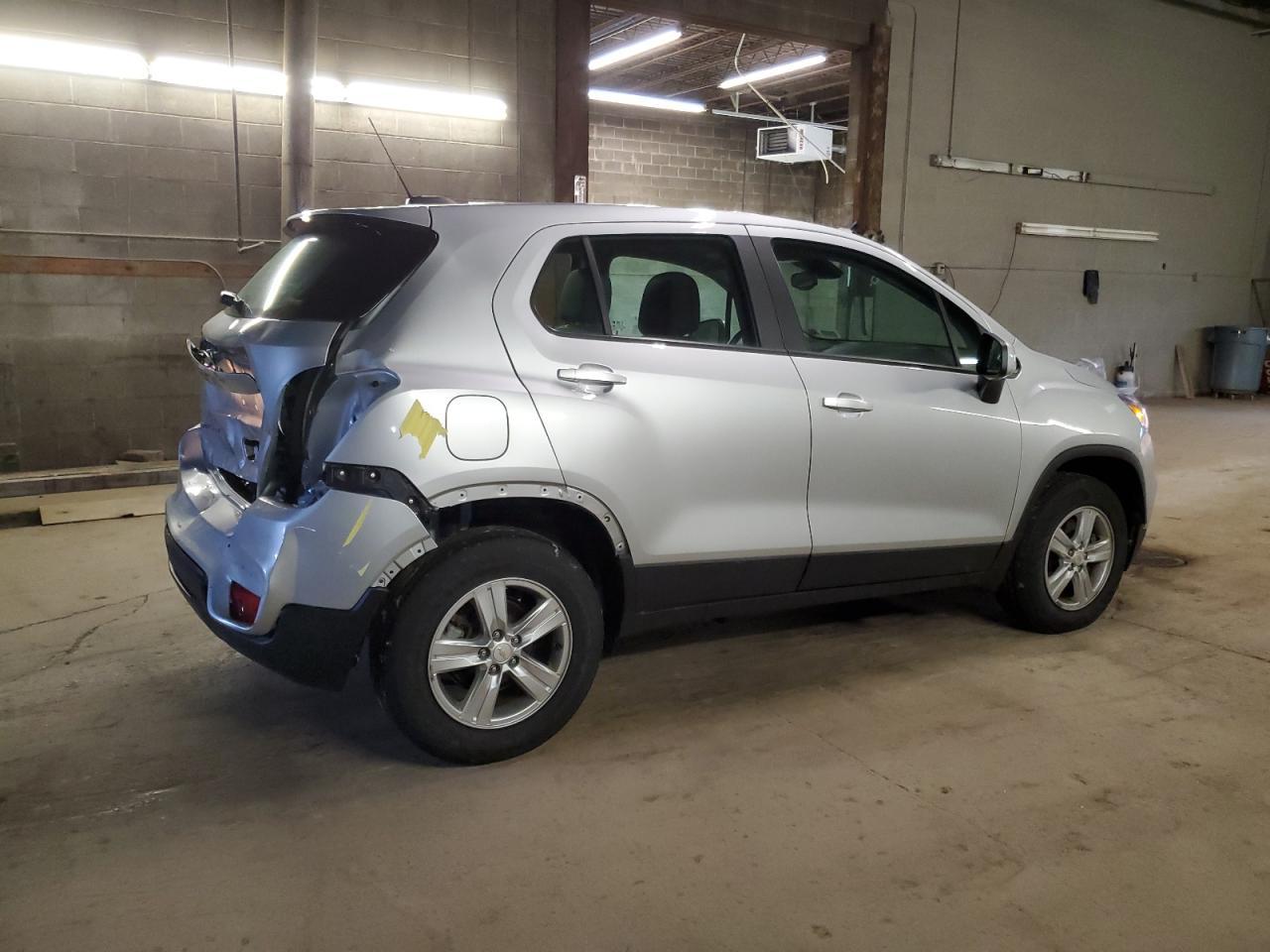 2021 CHEVROLET TRAX LS - Фото 3
