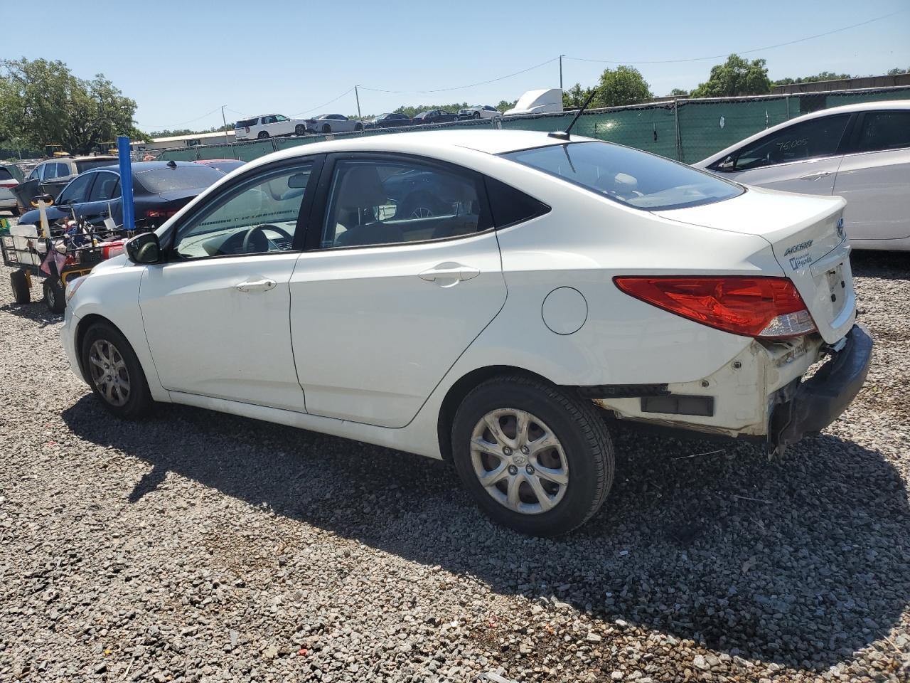 2014 HYUNDAI ACCENT GLS - Фото 2