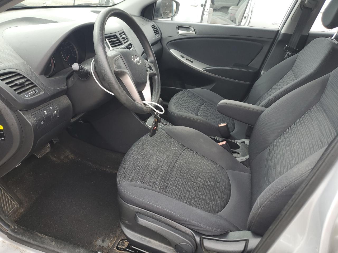 2016 HYUNDAI ACCENT SE - Фото 7