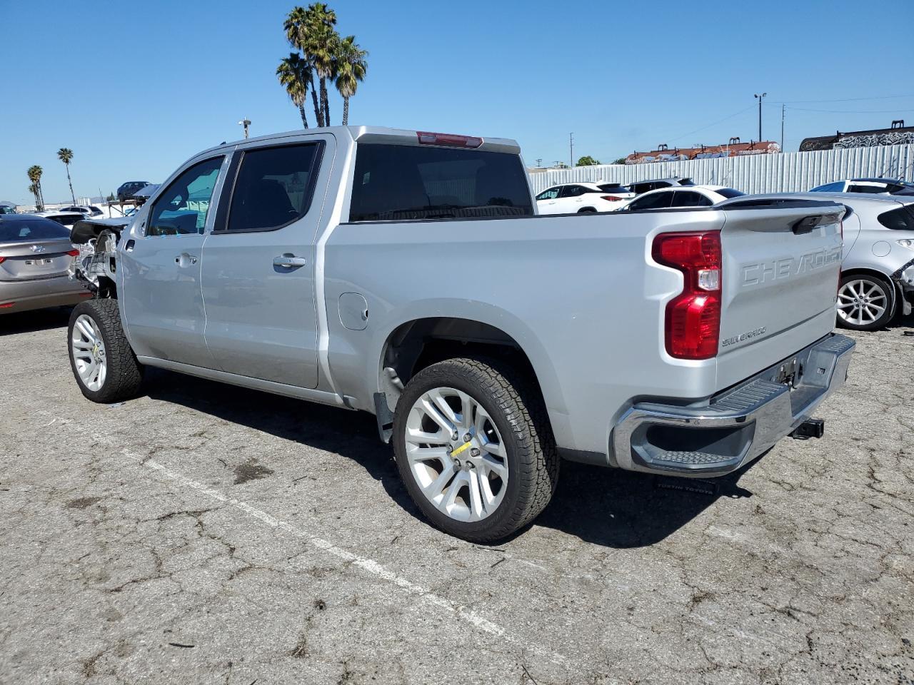 2019 CHEVROLET SILVERADO - Image 2