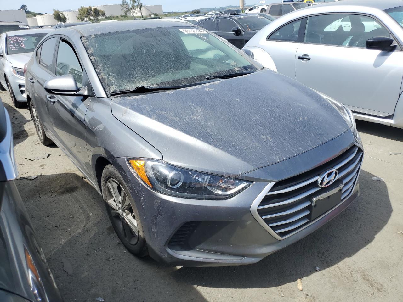 2018 HYUNDAI ELANTRA SE - Image 4