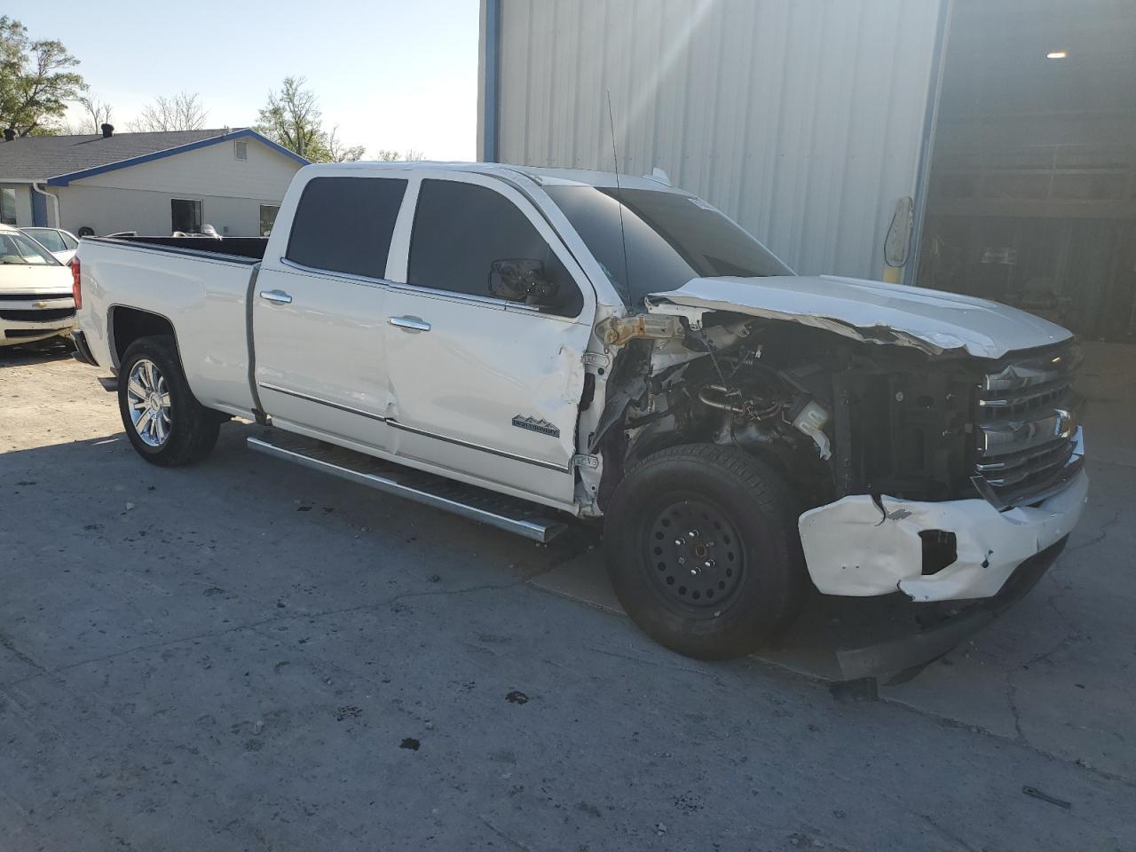 2018 CHEVROLET SILVERADO - Фото 4