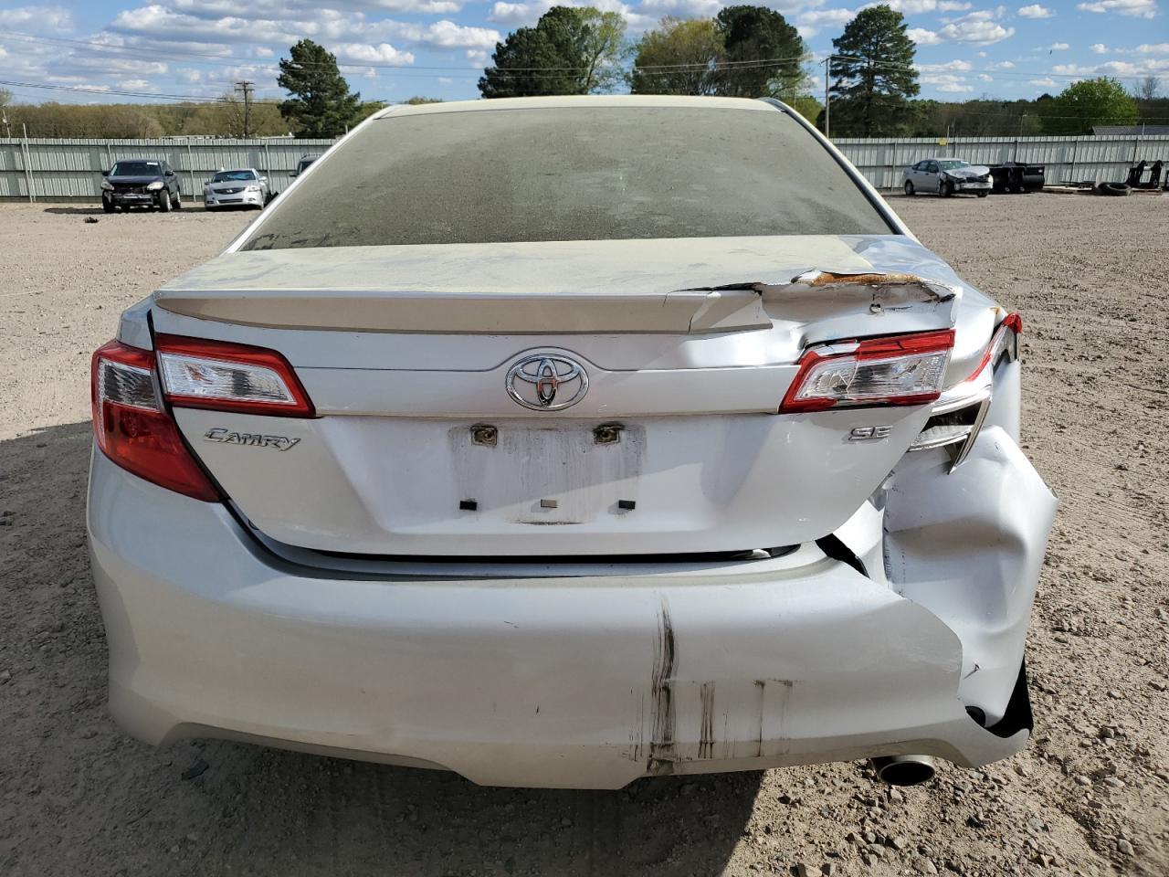 2013 TOYOTA CAMRY L - Image 6