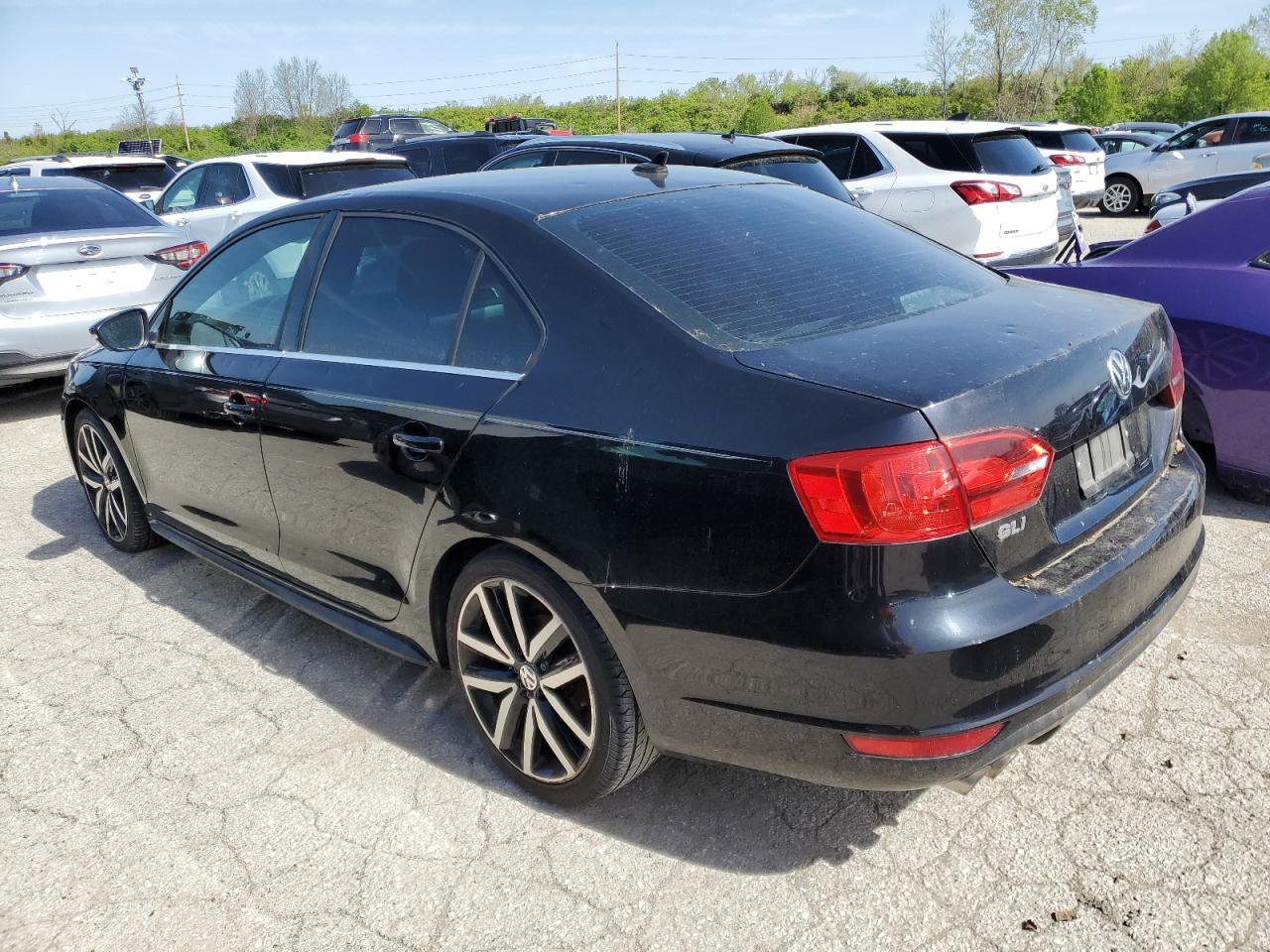 2013 VOLKSWAGEN JETTA GLI - Фото 2
