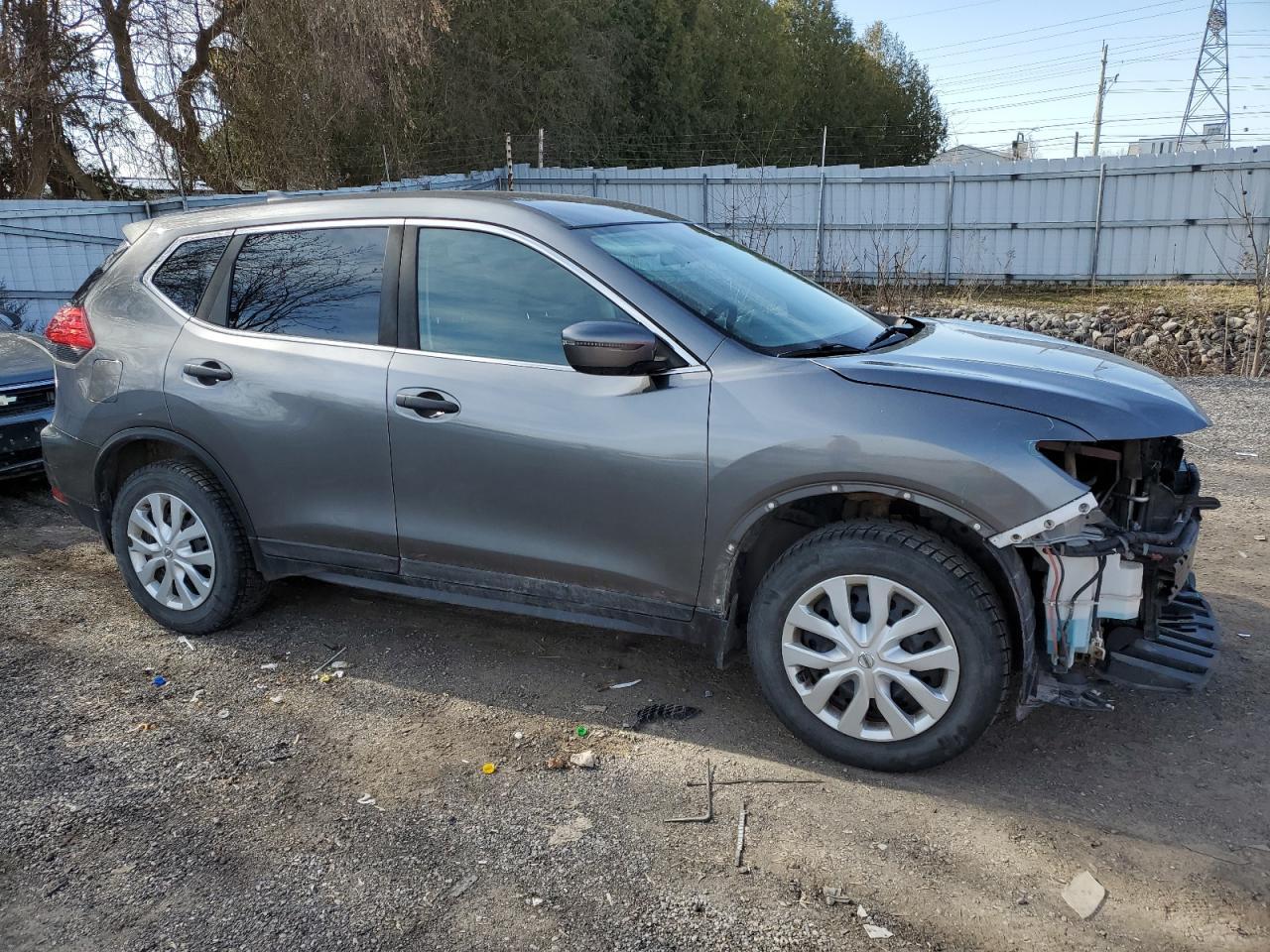 2017 NISSAN ROGUE SV - Фото 4