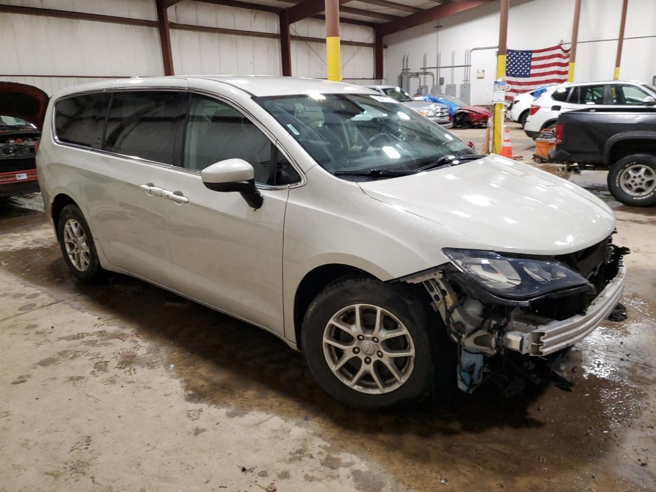 2017 CHRYSLER PACIFICA T - Image 4