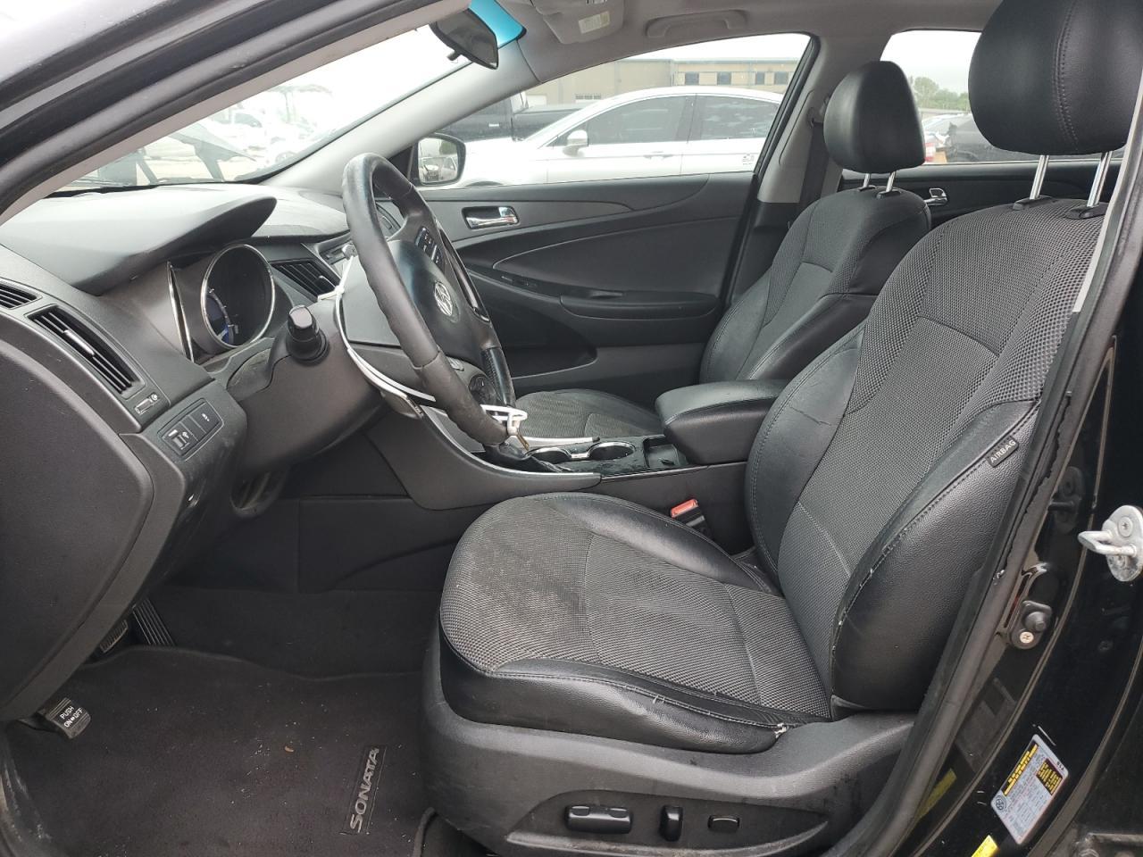 2011 HYUNDAI SONATA SE - Image 7