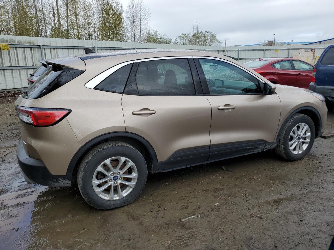 2020 FORD ESCAPE SE - Image 3