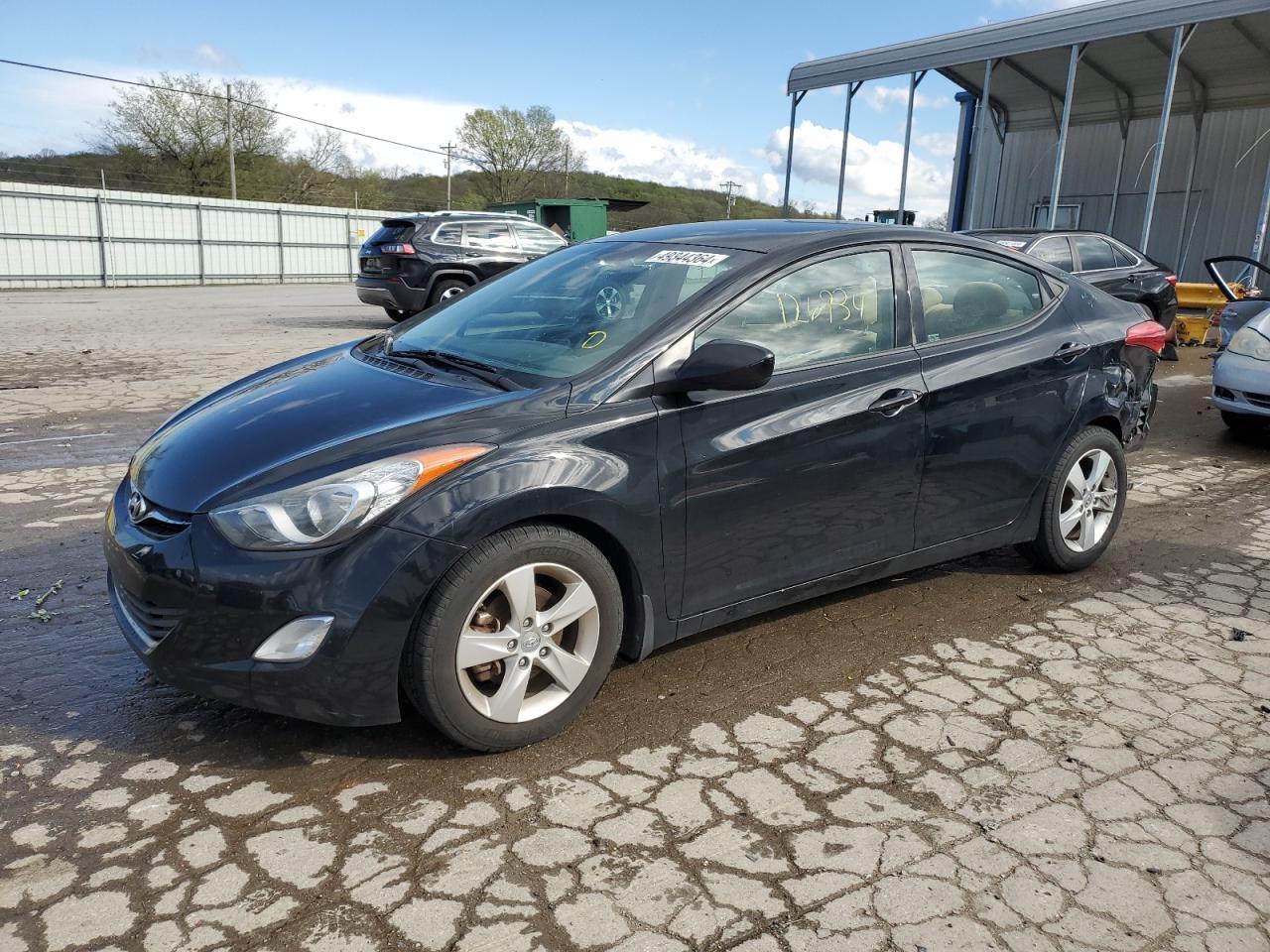 2013 HYUNDAI ELANTRA GL