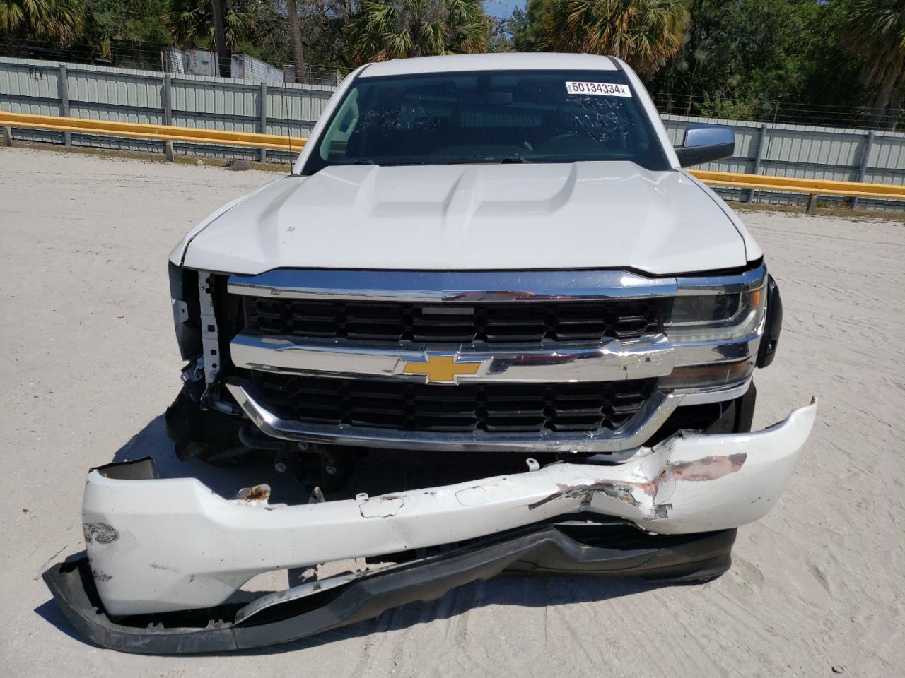 2017 CHEVROLET SILVERADO - Image 5