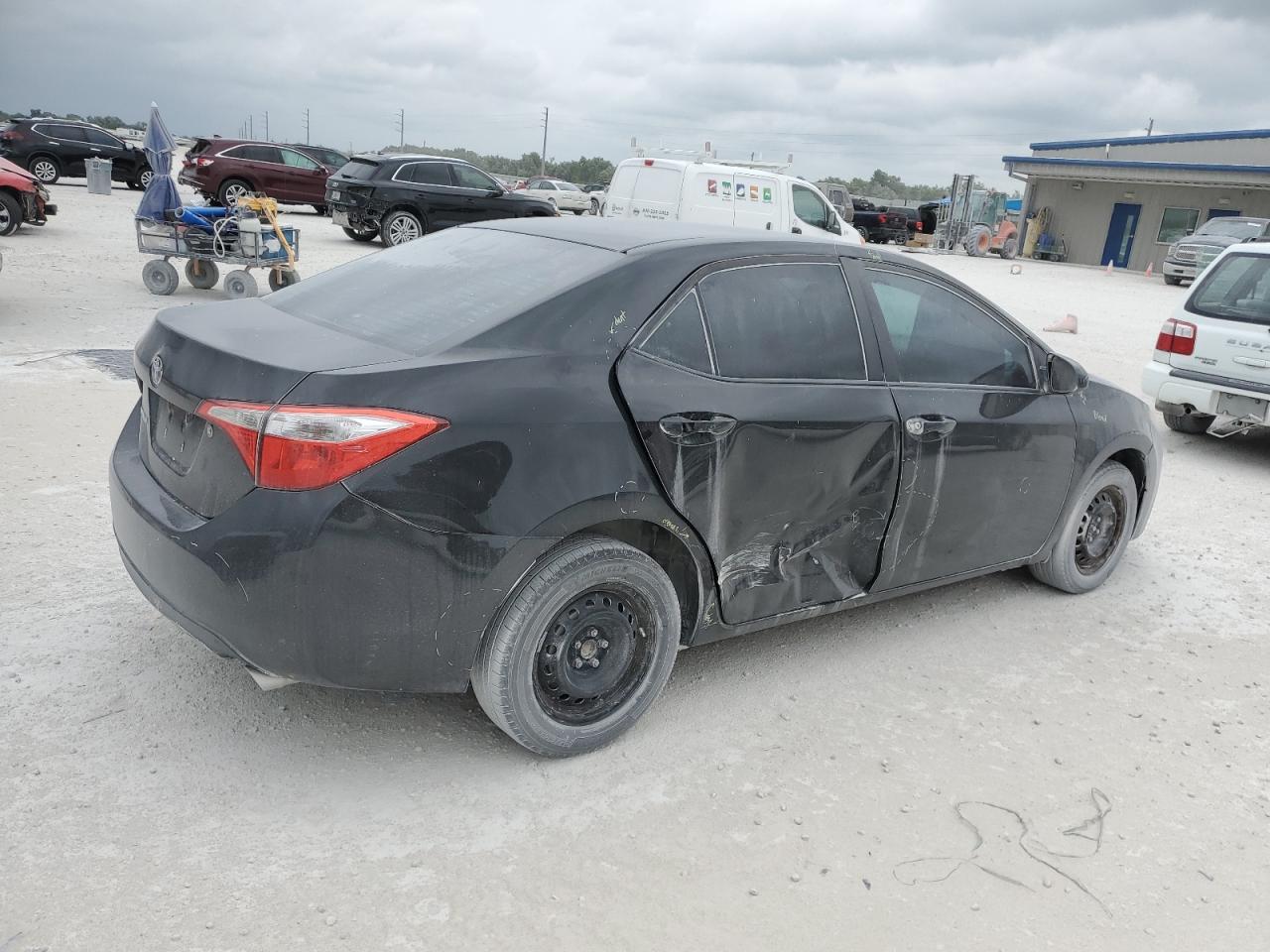 2014 TOYOTA COROLLA L - Image 3