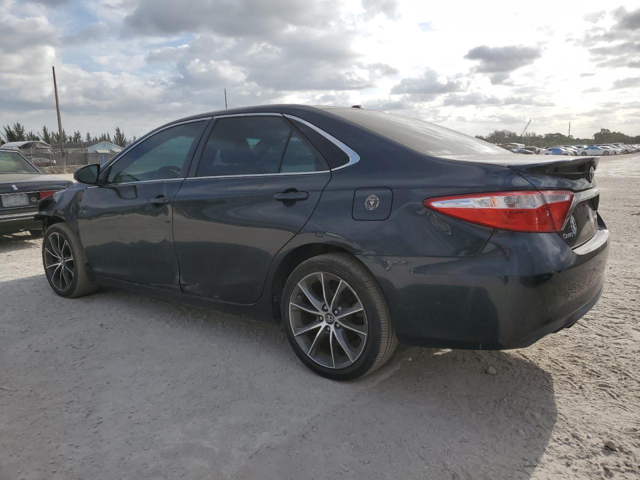 2017 TOYOTA CAMRY LE - Image 2