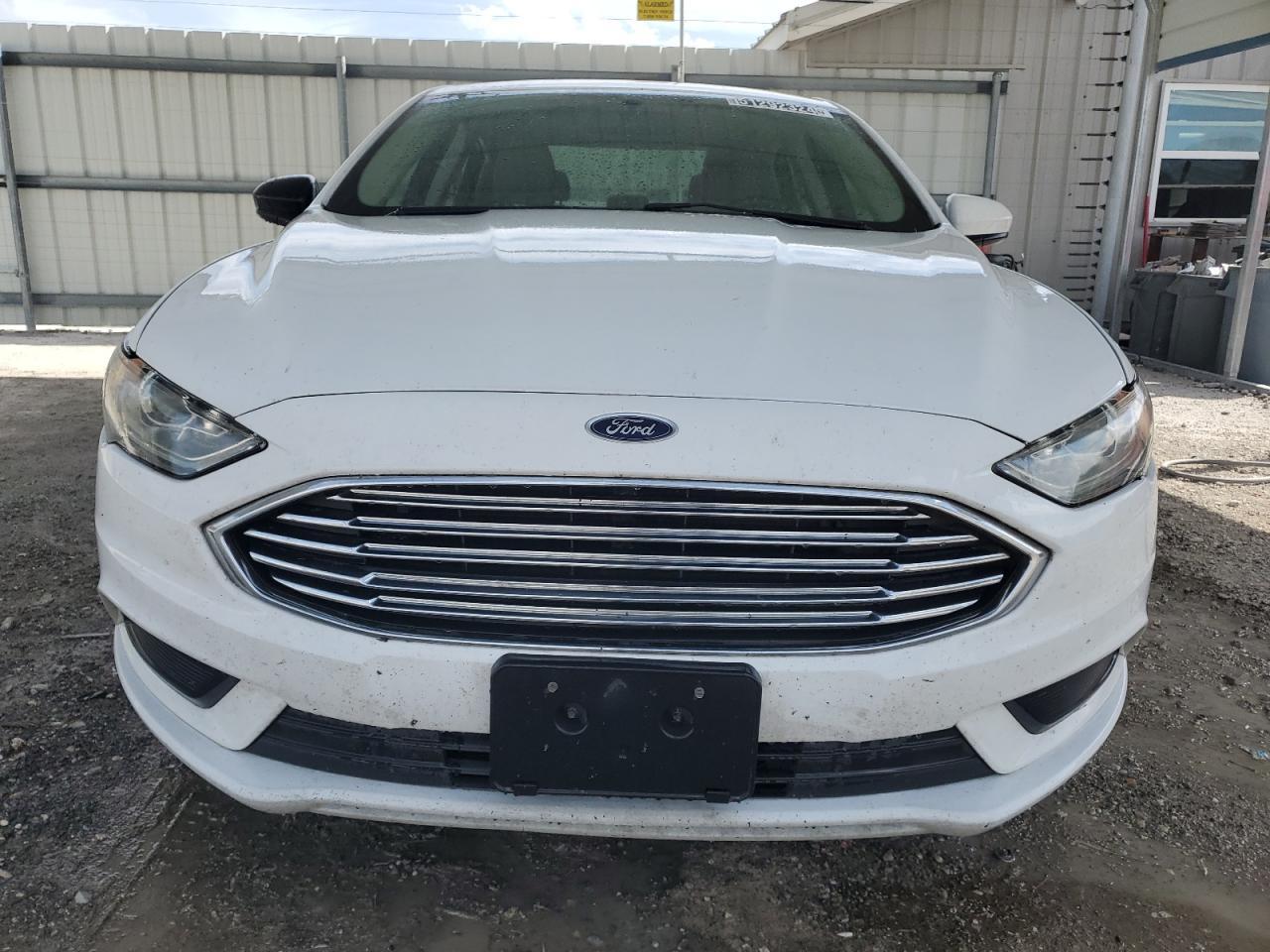 2017 FORD FUSION SE - Фото 5