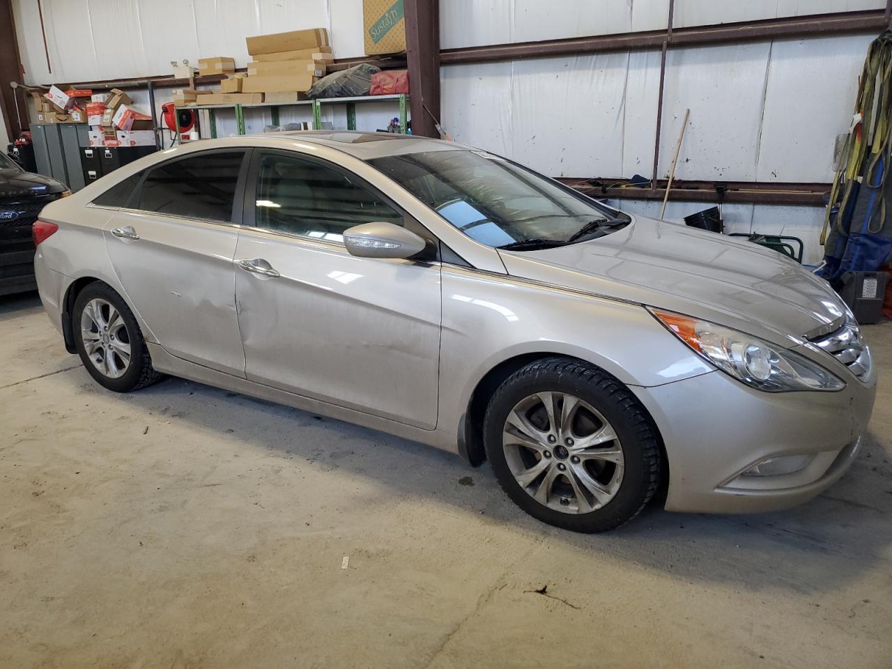 2011 HYUNDAI SONATA SE - Image 4