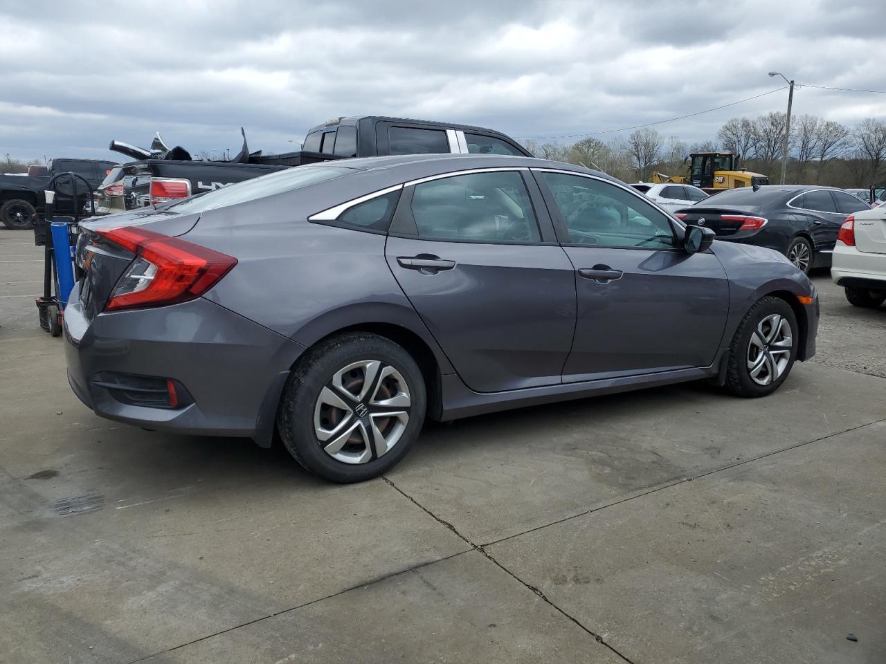 2017 HONDA CIVIC LX - Image 3