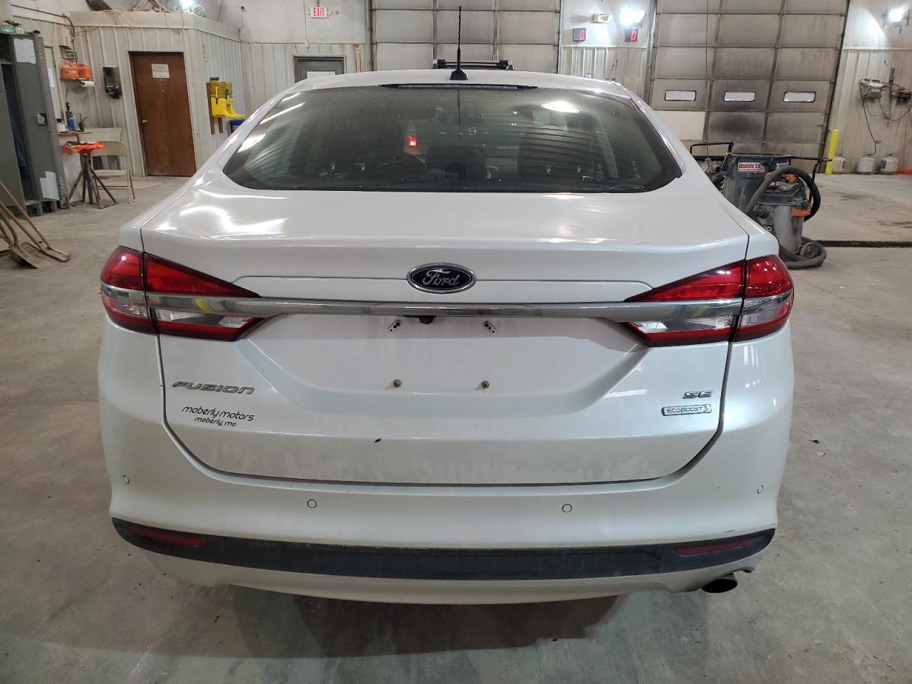 2017 FORD FUSION SE - Image 6