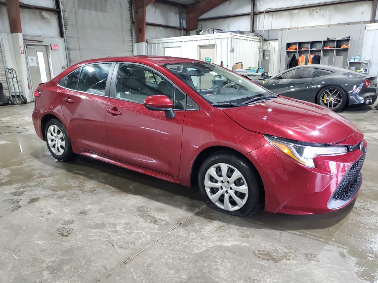 2022 TOYOTA COROLLA LE - Фото 4
