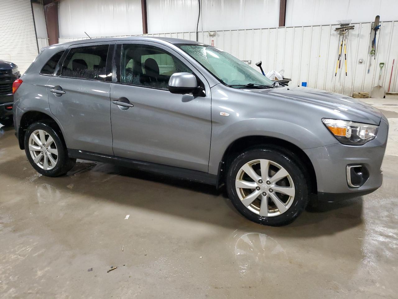 2015 MITSUBISHI OUTLANDER - Фото 4