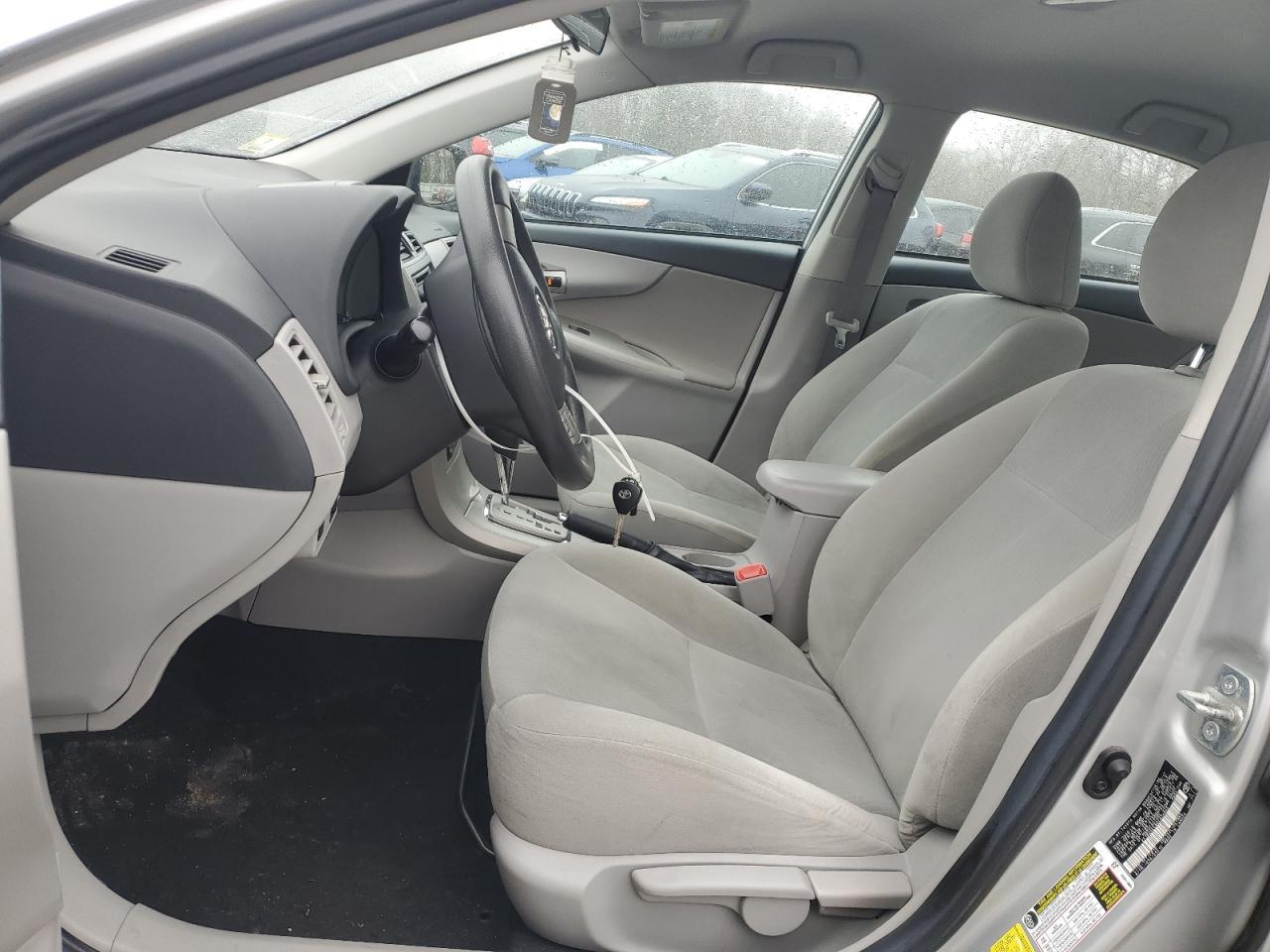 2013 TOYOTA COROLLA BA - Image 7