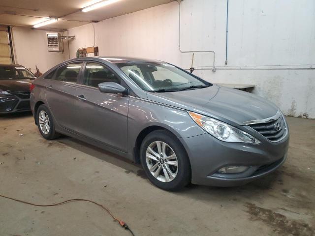 2013 Hyundai Sonata Gls - Image 4
