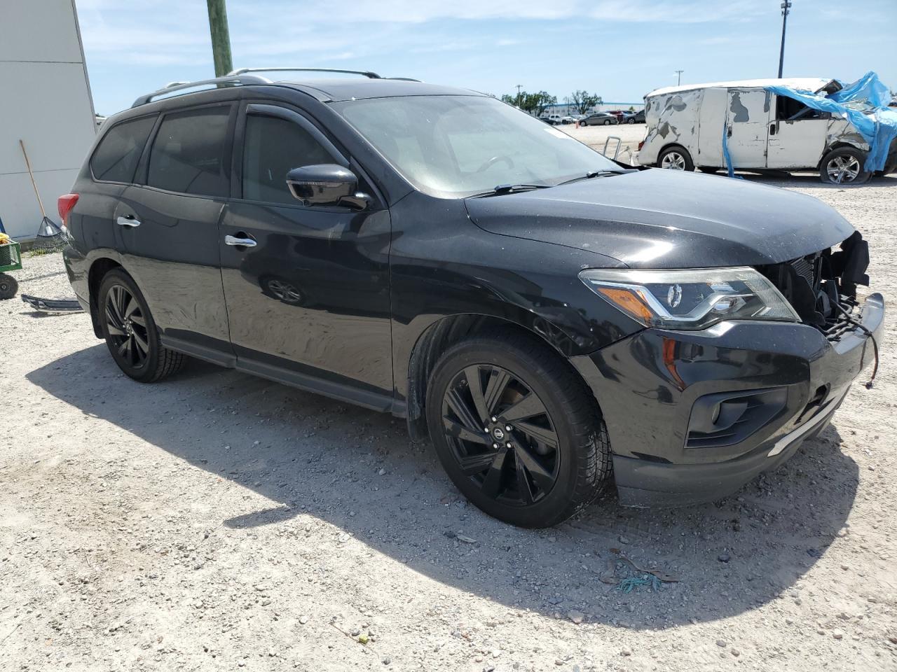 2017 NISSAN PATHFINDER - Фото 4