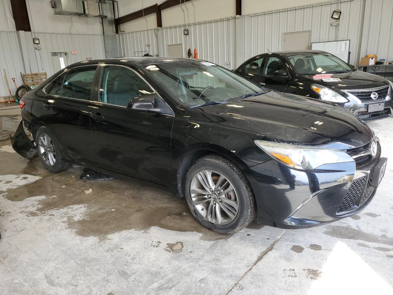 2016 TOYOTA CAMRY LE - Фото 4